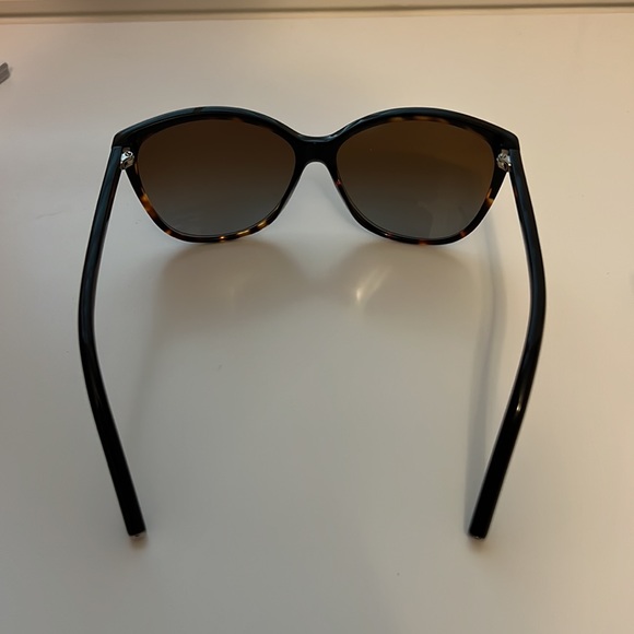 Marc Jacobs Polarized Sunglasses - Picture 3 of 5
